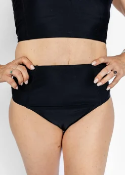 Kortni Jeane | Up High Bottoms Black Best
