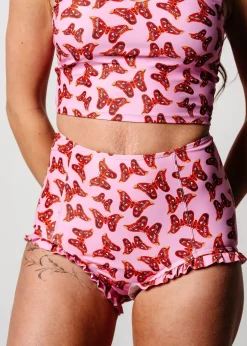 Kortni Jeane | All Ruffled Up Bottoms metamorphosis New