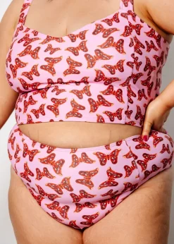Kortni Jeane | Original Latter-Back Top Metamorphosis Fashion