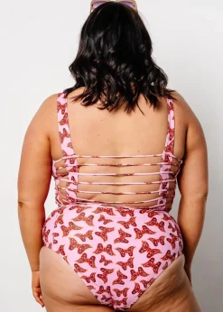 Kortni Jeane | Original Latter-Back Top Metamorphosis Fashion