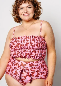 Kortni Jeane | Oversized Ruffle Top Metamorphosis Hot