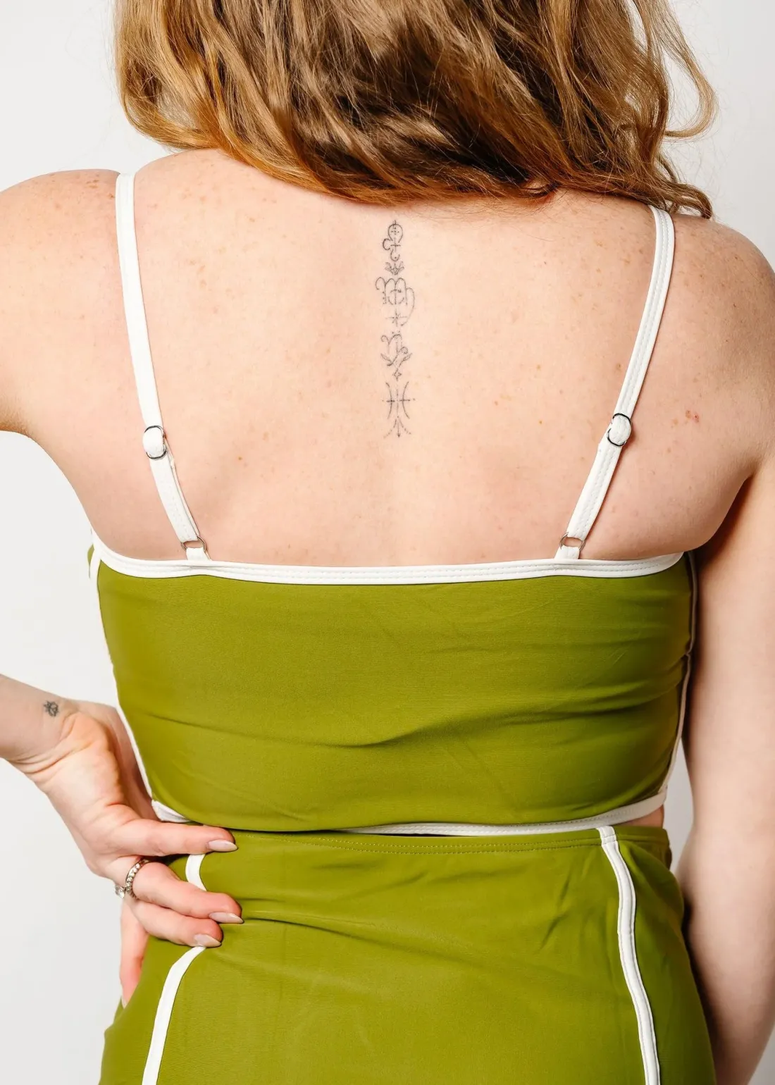 Kortni Jeane Olive Green | Lined Up Top Olive_Green Hot