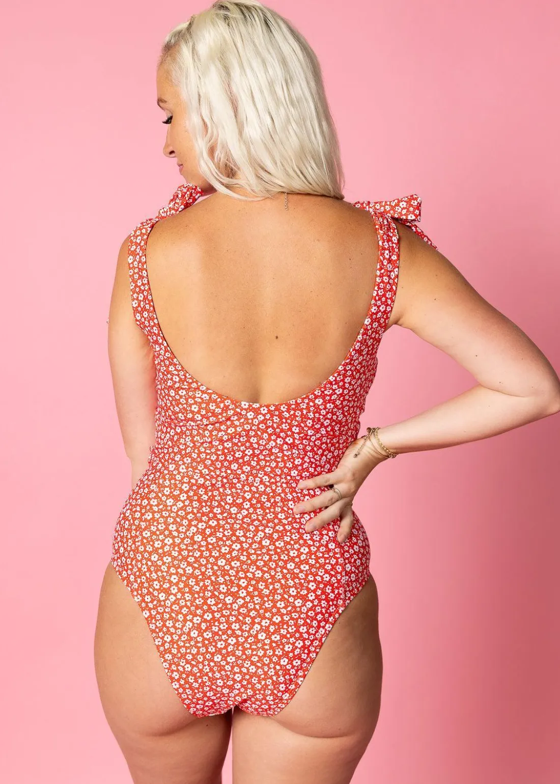 Kortni Jeane Red Ditsy Floral | Up High Bottoms RedDitsyFloral Fashion