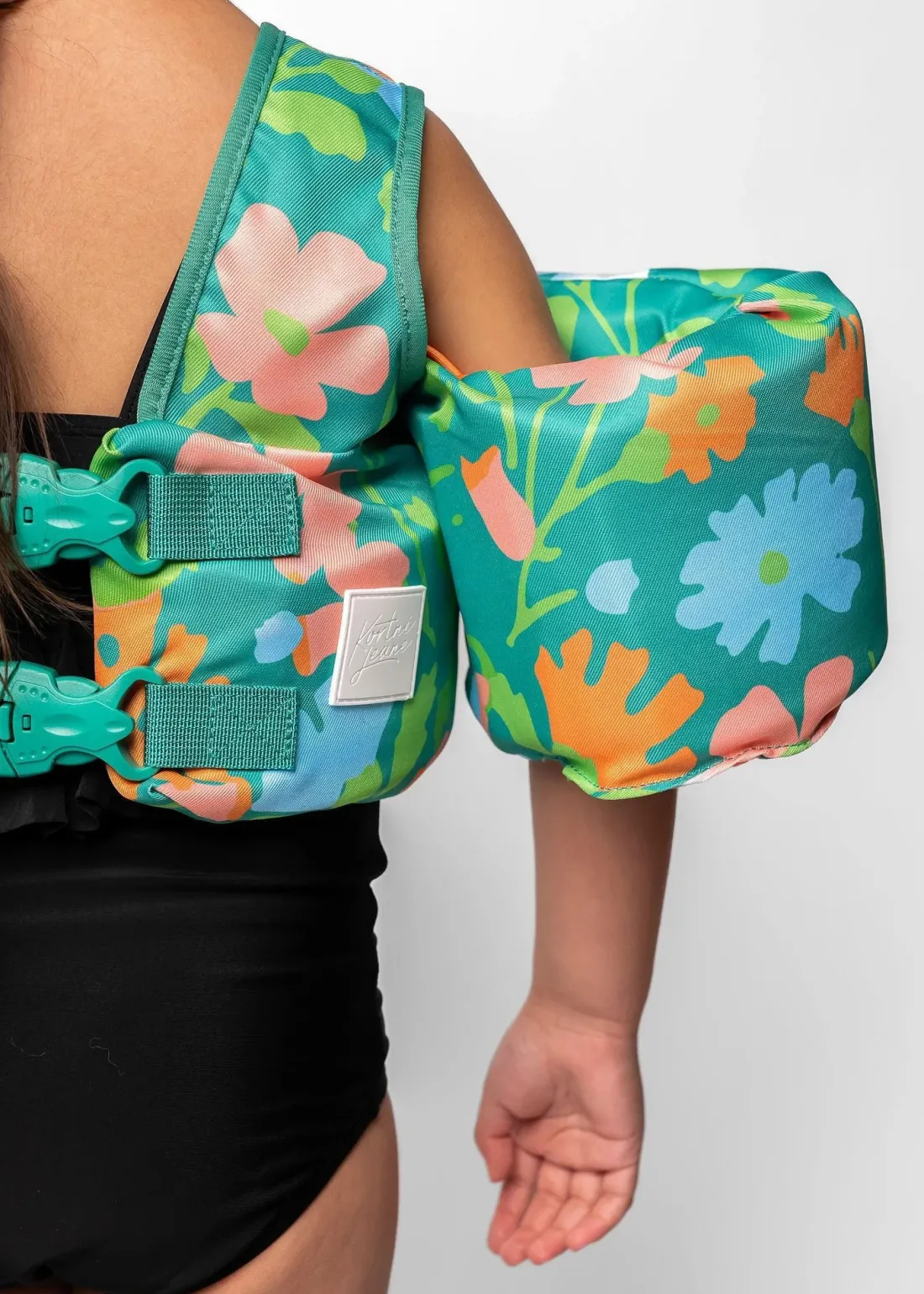 Kortni Jeane Splasher | Big Blooms BigBlooms Best