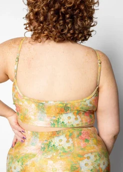 Kortni Jeane Wonderland Floral | Centered Top WonderlandFloral Fashion
